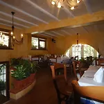Town House Tiran