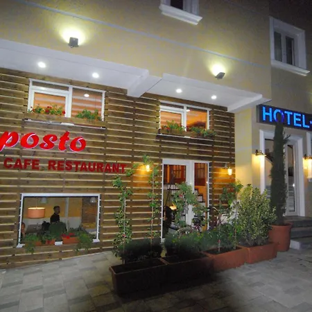 Hotell Town House Tirana