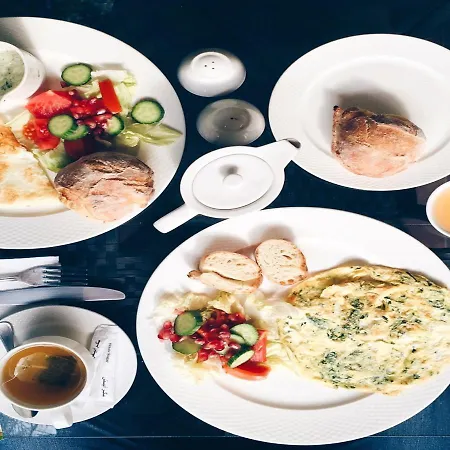 Hotell Town House Tirana