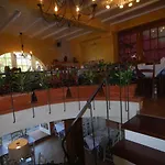 Hotel Town House